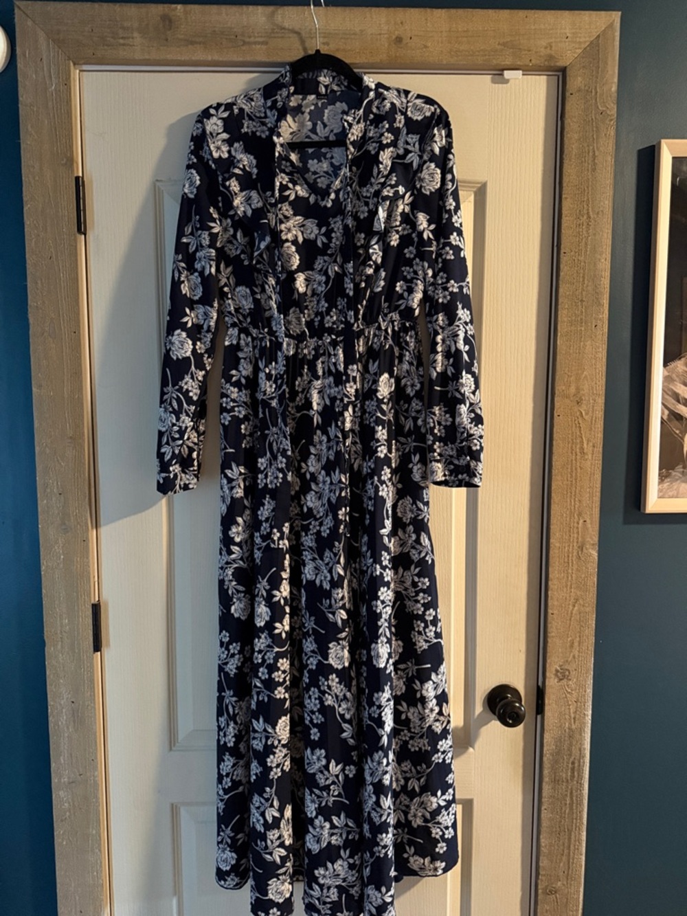 SHEIN Navy and White Floral Maxi Dress